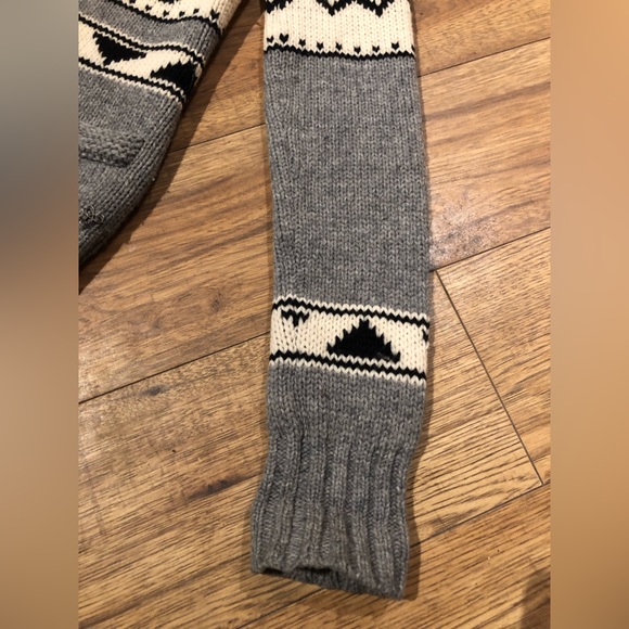 TNA | Lambswool Knit Sweater - Picture 3 of 8